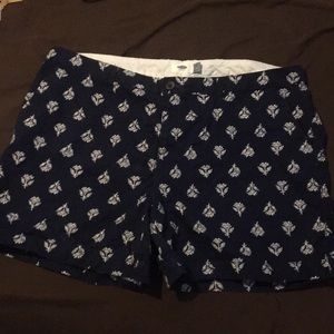 Size 16 Old Navy short